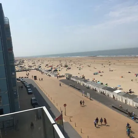 Santiago Seaview Apartment Ostend
